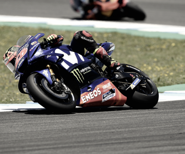 MotoGP - Le Mans, FP3: Vinales il più veloce; secondo e caduto Marquez