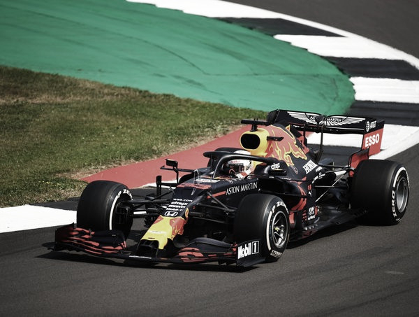 Verstappen cortó el dominio de Mercedes