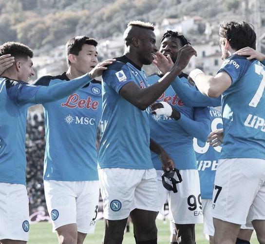 Imparável: Napoli derrota Spezia fora de casa e segue na liderança isolada da Serie A