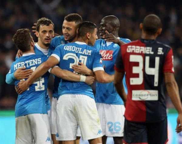 Il solito Higuain salva il Napoli: doppietta decisiva al Genoa. ma Napoli che brividi