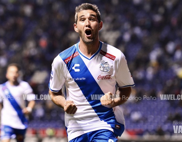 Álvaro Navarro: "Me voy más contento por la victoria que por los tres goles"