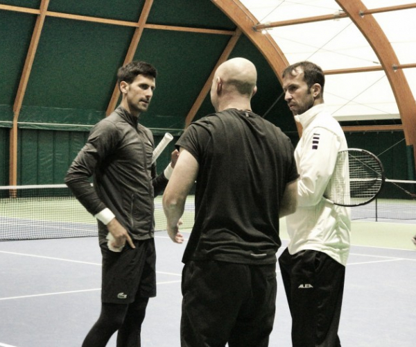 Atp, Novak Djokovic salta il torneo di Doha ed è in dubbio per gli Australian Open