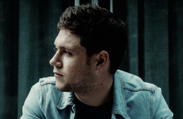 Niall Horan lanza nuevo single: “Too Much To Ask”