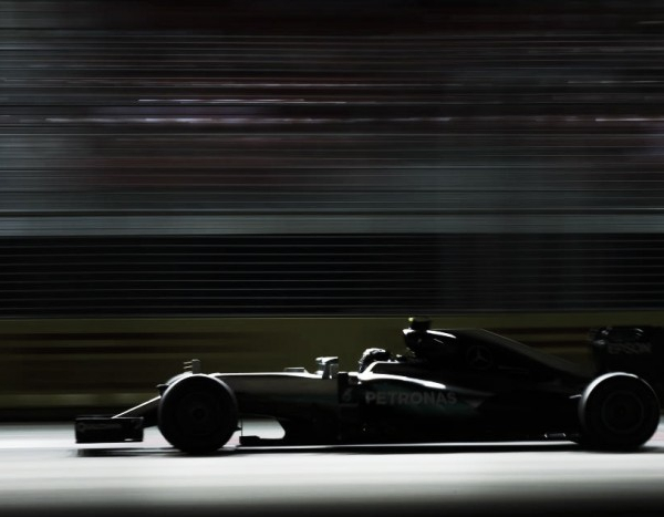 Rosberg mantém-se dominante e lidera terceiro treino livre em Cingapura