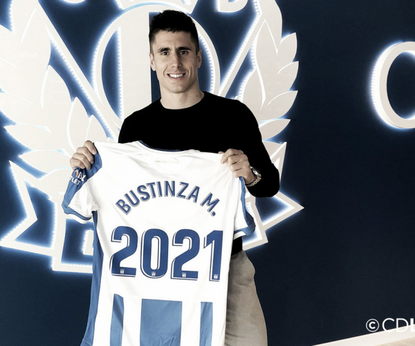 Unai Bustinza firma con el club pepinero hasta 2021