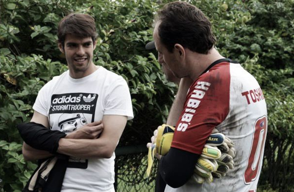 Para Ceni, Kaká pode ajudar dentro e fora do campo