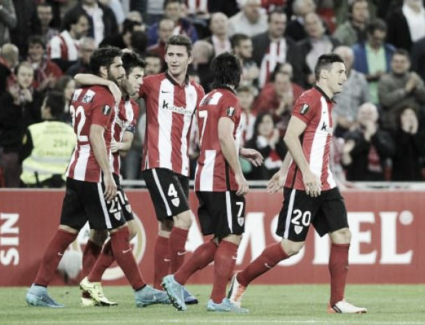 Athletic Bilbao 3-1 FC Augsburg: Aduriz's brace helps turn things around for the Spaniards after a shaky start