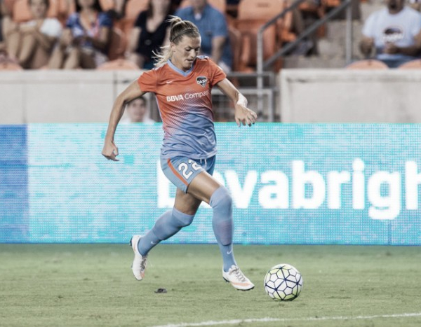 VAVEL USA exclusive: Houston Dash's Stephanie Ochs rolls with changes and perseveres through obstacles