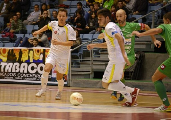 Santiago Futsal pasa a cuartos de final de la Copa del Rey tras la tanda de penaltis