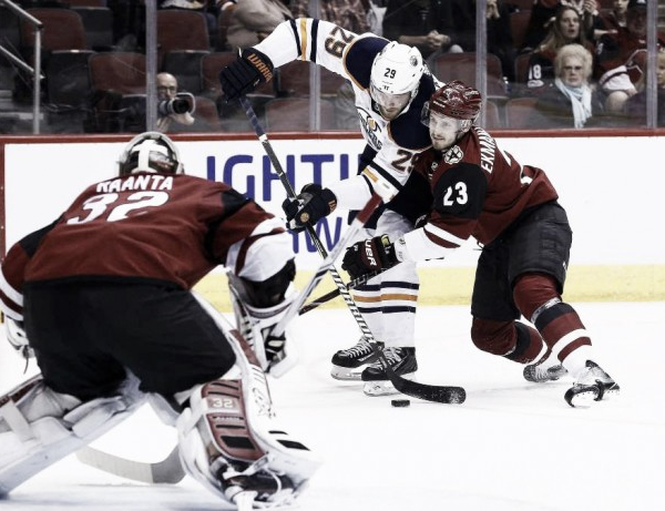 Arizona Coyotes lose to Edmonton Oilers giving up four unanswered goals
