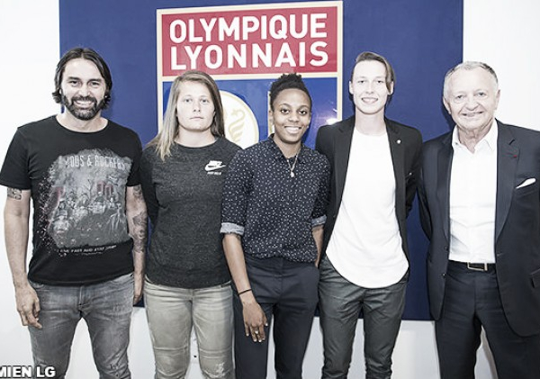 Olympique Lyonnais complete the signings of Peyraud-Magnin, Laurent and Bruneau