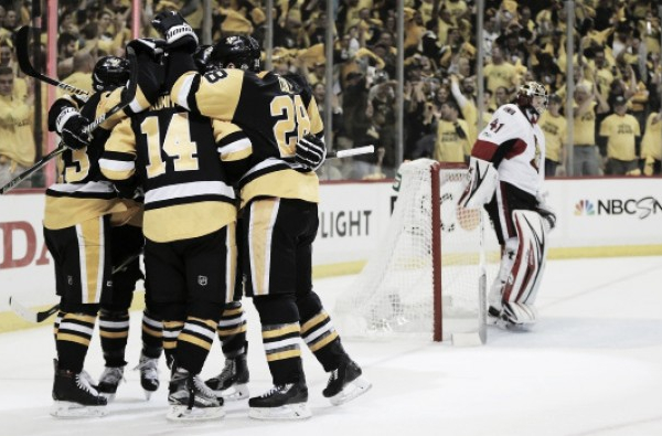 Los Penguins eliminan a los Senators y jugarán la gran final