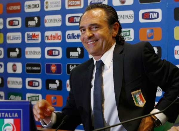 Prandelli: "Scudetto? Sessanta per cento Juve, ma il Napoli non molla"