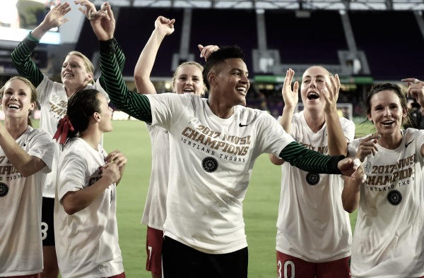 Portland Thorns FC defeat North Carolina Courage to become 2017 NWSL Champions
