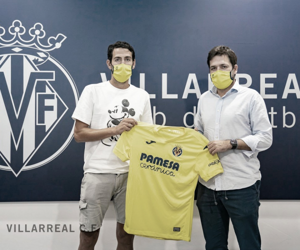 El Valencia traspasa a Dani Parejo al Villarreal CF 