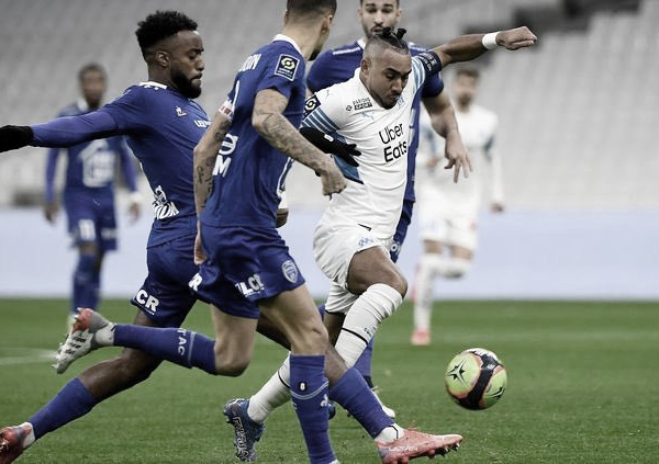 Pol Lirola decide e Olympique de Marseille vence Troyes de forma dominante