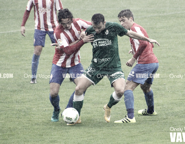 Fotos e imágenes del Sporting B 1-0 CD Covadonga, Tercera División Grupo II