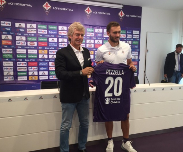 Fiorentina, Pezzella si presenta: "Ho scelto questa società per il suo progetto"