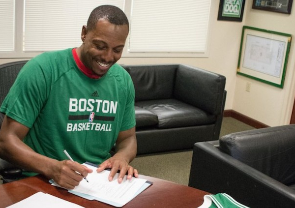 NBA - Boston firma Paul Pierce. Si ritirerà da 'Celtic'