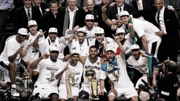 San Antonio Spurs 2014/2015: temporada nueva, ¿anillo nuevo?