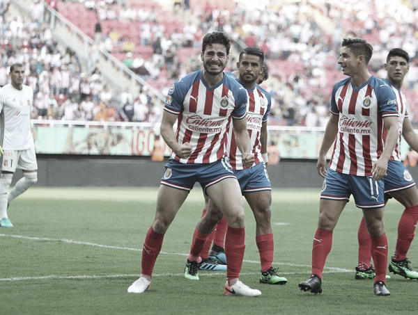 Antonio Briseño conmovido por su debut goleador en Chivas