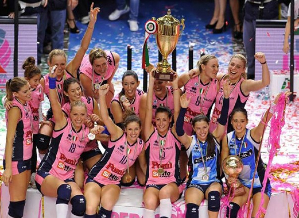 Volley F, CEV Champions League: Pomì Casalmaggiore Campione d'Europa! Sconfitto in finale il Vakifbank Istanbul