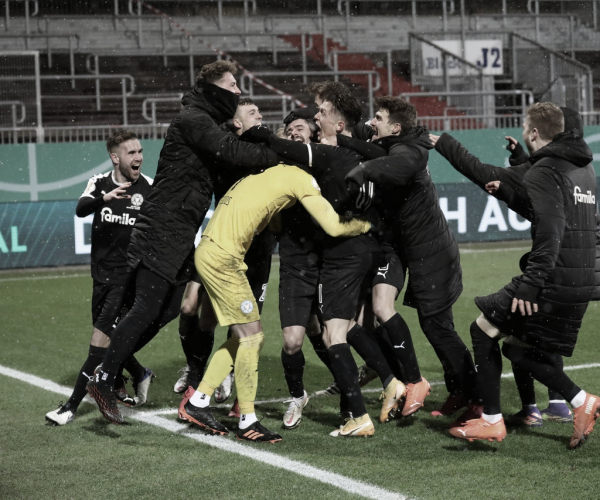 Holstein
Kiel elimina a Bayern München de la DFB-Pokal