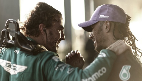 Cruce de declaraciones entre Alonso y Hamilton durante el GP de Australia
