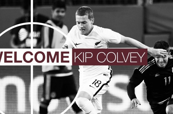 Kip Colvey firma con Colorado Rapids