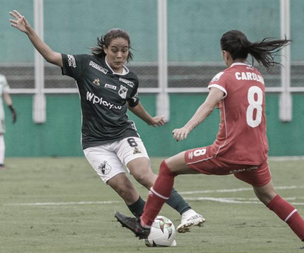 Carolina Pineda: "Hay que mejorar en hacer goles y que no nos hagan"