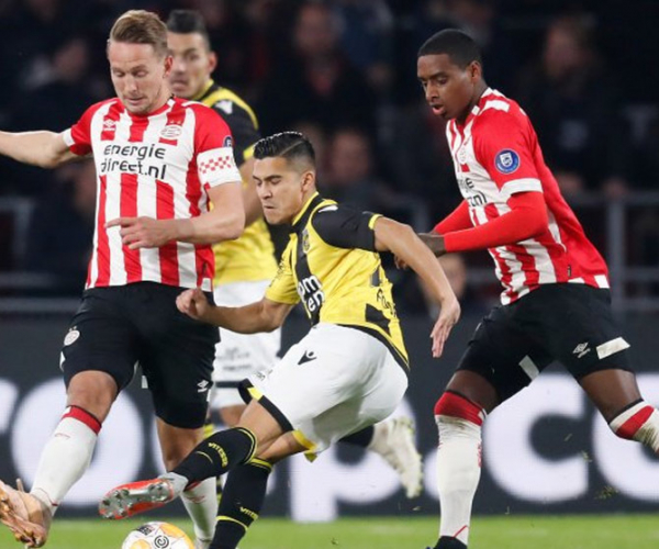 Goles y resumen del PSV Eindhoven 1-0 Vitesse en Eredivisie 2023