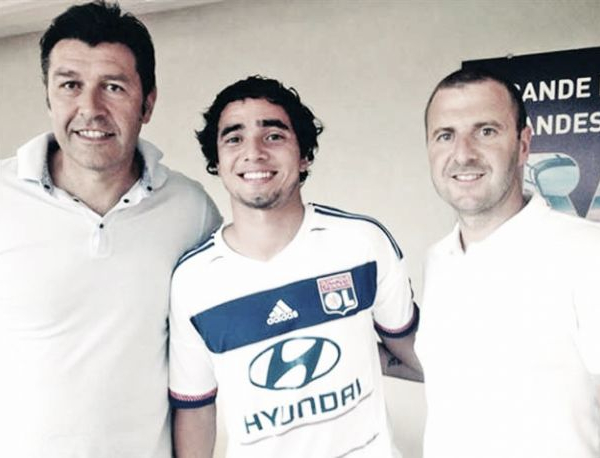 Lyon garante lateral ex-United: 'Bienvenue' Rafael Da Silva