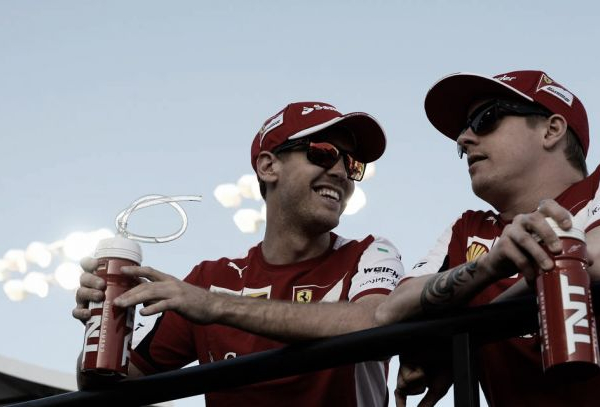 Vettel difende Raikkonen: "Le critiche sono normali in Formula1, ma lui sa quanto vale"