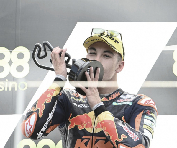 Raúl Fernández repasa su primera victoria en Moto2