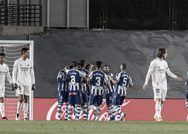 Real Madrid perde em casa para Alavés e amarga jejum de vitórias no Espanhol