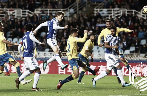 Willian José marca belo gol, mas Real Sociedad apenas empata com Las Palmas em casa