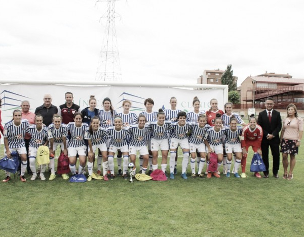 Estreno y triunfo txuri-urdin en el "III Torneo de Fútbol Femenino ‘Clínica Alxen’"