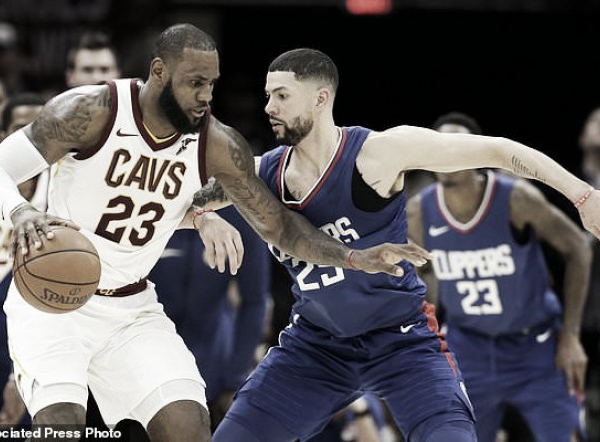 NBA - LeBron James sontuoso contro i Clippers. I T'Wolves centrano la terza vittoria in fila