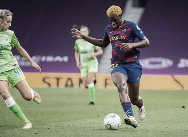 No Camp Nou lotado, Barcelona e Wolfsburg abrem disputa por vaga às fase da Champions Feminina