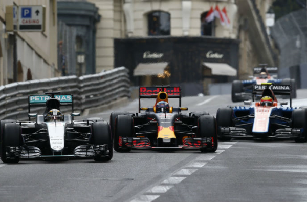 F1, Ricciardo e Alonso lanciano la sfida ad Hamilton