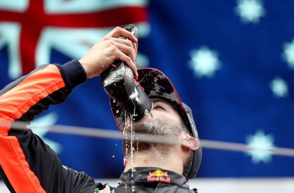 Formula 1- Ricciardo: "A Melbourne obiettivo podio"