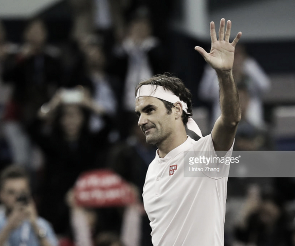 Roger Federer vuelve a llevarse una victoria poco convincente