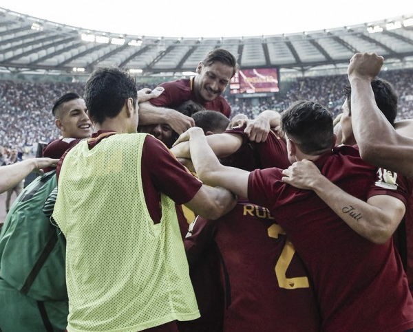 La Roma vola in Champions e saluta Totti! 3-2 al Genoa