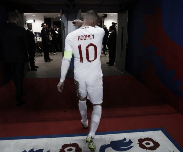 Goleada de Inglaterra para homenajear a Wayne Rooney