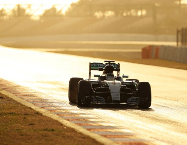 F1, Rosberg: "Non vedo l'ora di spingere"