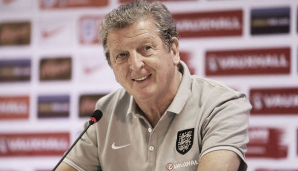 Hodgson garante que Gerrard estará presente no jogo contra a Itália
