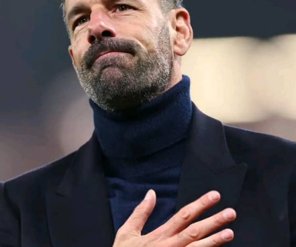 Fin de l'intérim de Ruud Van Nistelrooy, Rubin Amorin prend les commandes de Manchester United.