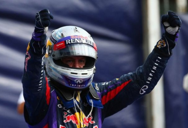 Carro de Sebastien Vettel vence em Monza