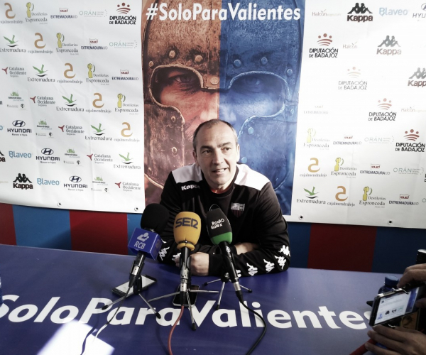 Juan Sabas: ''Queremos competir y vivir una fiesta el domingo''