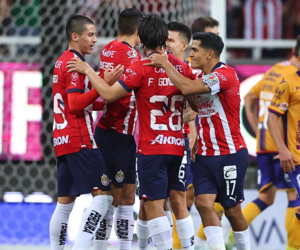 Goles y resumen del San Luis 0-2 Chivas en Liga MX 2024
